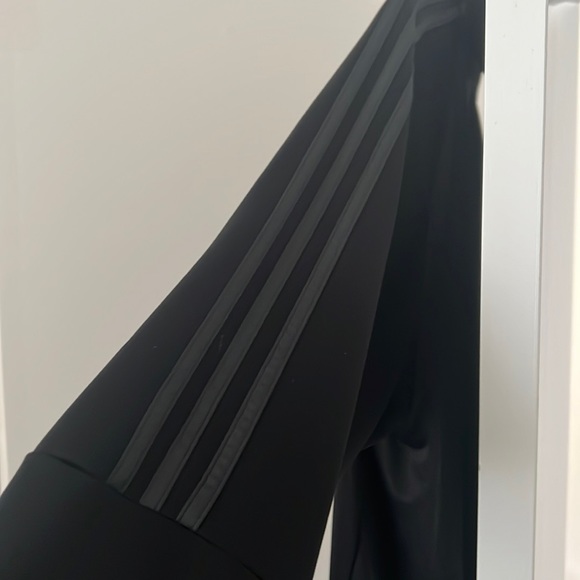 adidas - Long Sleeve Quarter-Zip with 3 Grey Stripes on sleeves - Picture 2 of 3